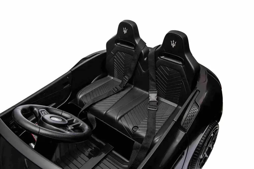 ממונעים לילדים-מאזרטי MC 24V 20 2026 כולל שלט הורים 2 מקומות 4*4