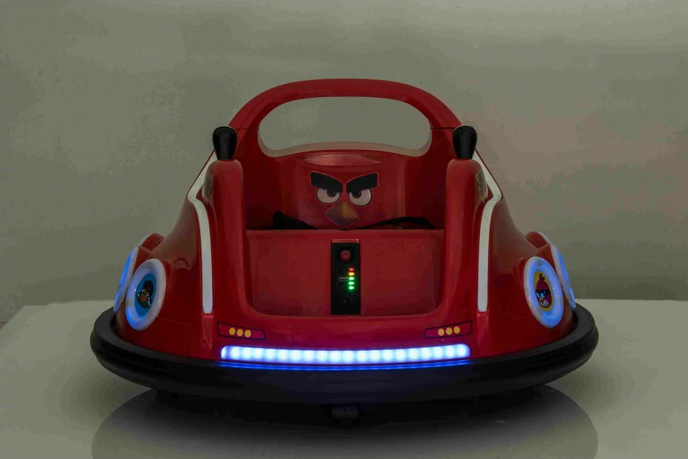 ממונעים לילדים- קרוסלה מתנגשת אנגרי בירדס 12V כולל שלט הורים!!