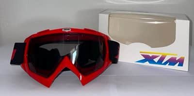 משקף אבק XTM עדשה כהה אדום